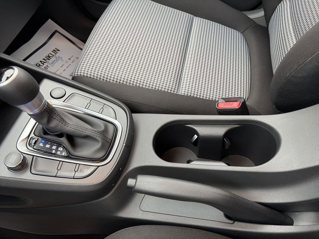 Used 2023 Hyundai Kona SE image 20