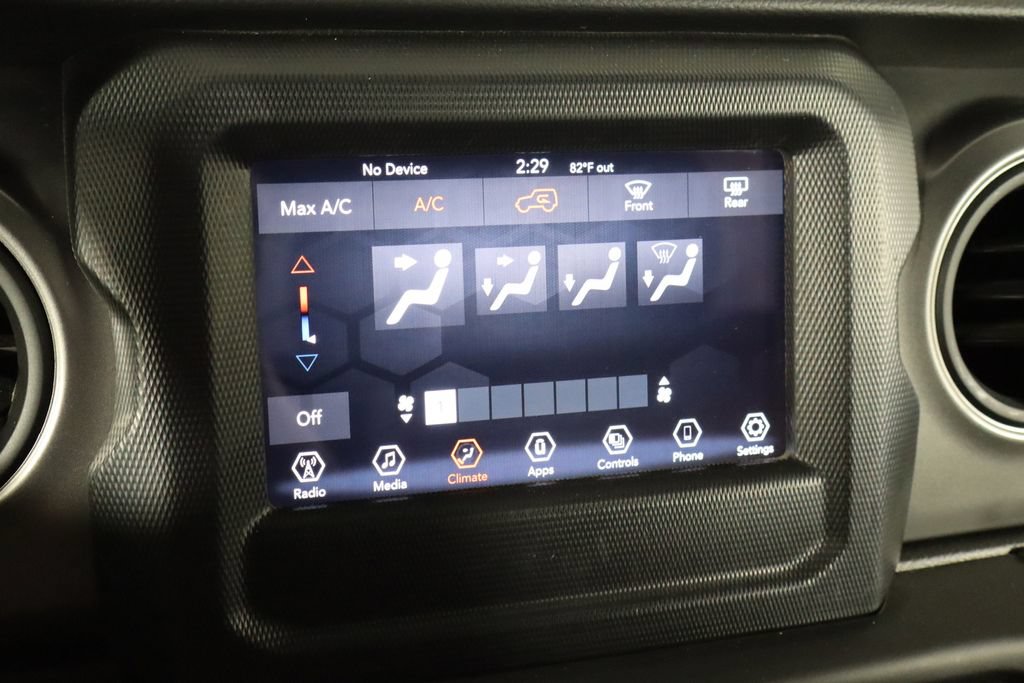 Used 2022 Jeep Wrangler Sport AWD/4WD image 32