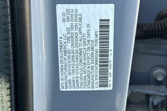 Certified 2024 Honda Pilot Touring image 30