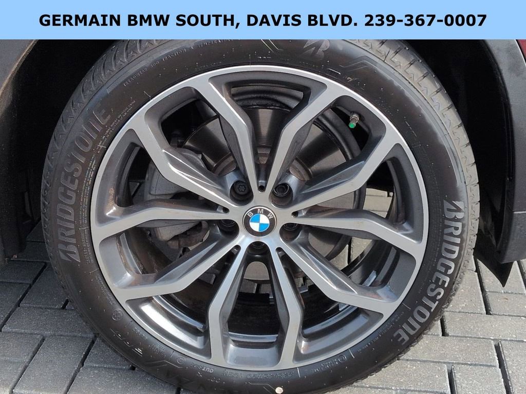 Certified 2023 BMW X4 xDrive30i w/ Premium Package image 12