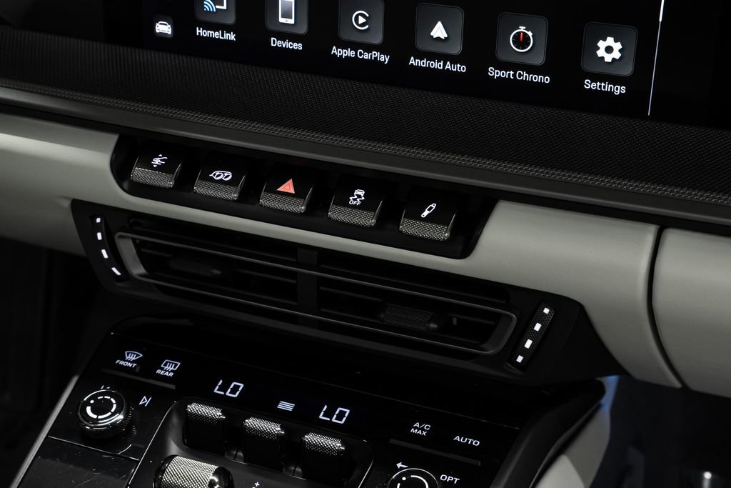 Used 2024 Porsche 911 Carrera 4S image 25