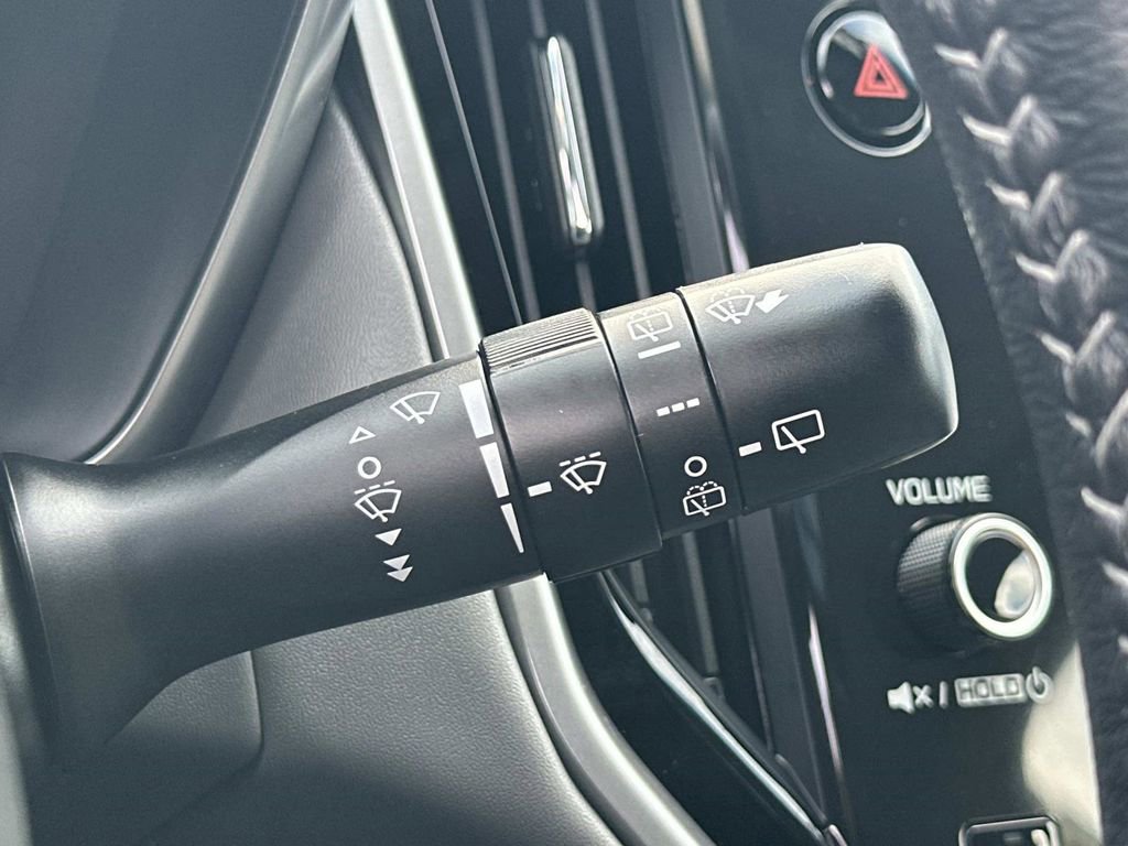 Used 2020 Subaru Outback Onyx Edition XT w/ Popular Package #2 image 19