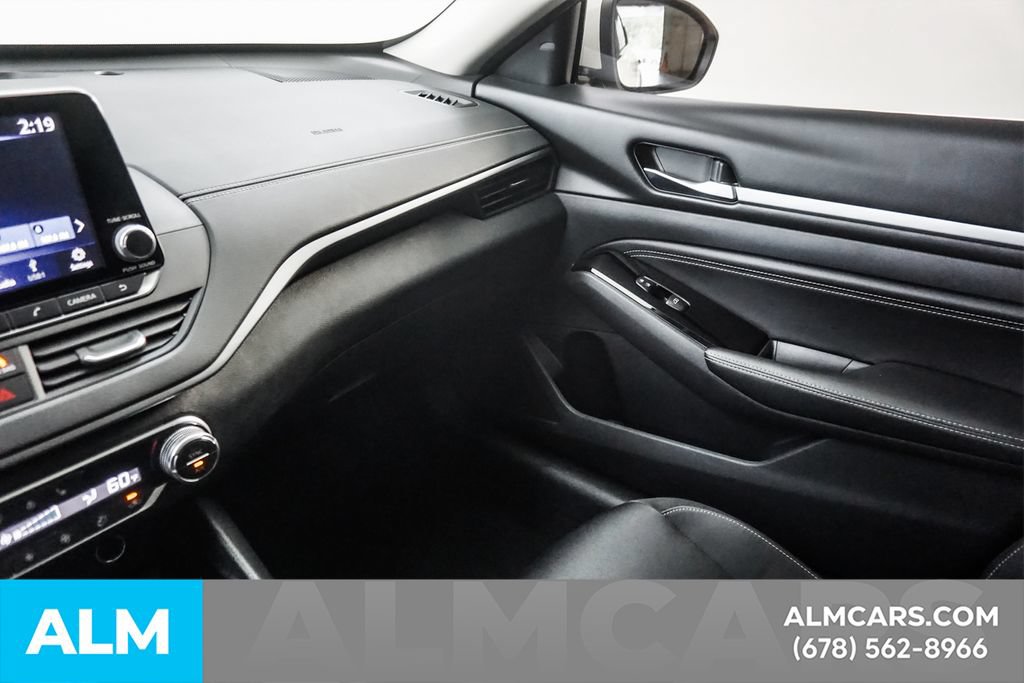 Used 2020 Nissan Altima 2.5 SV FWD image 38