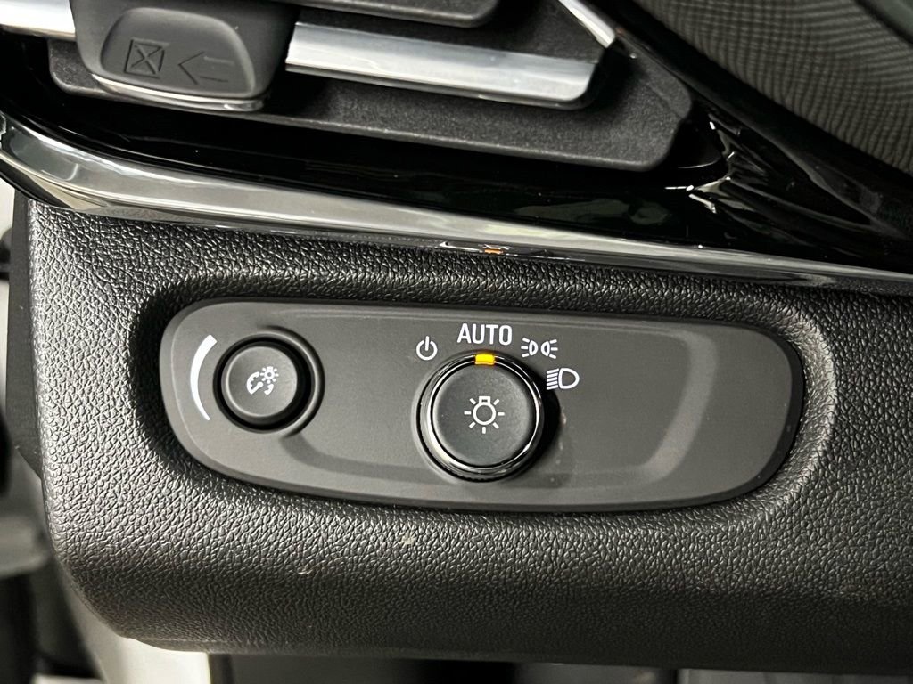 New 2026 Buick Envista Preferred FWD image 12