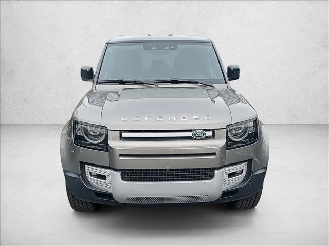 Used 2025 Land Rover Defender 110 S AWD/4WD image 2