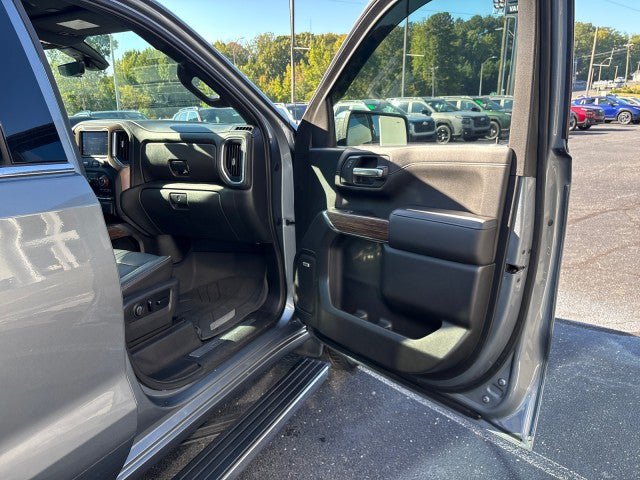 Used 2019 Chevrolet Silverado 1500 High Country w/ Technology Package AWD/4WD image 44