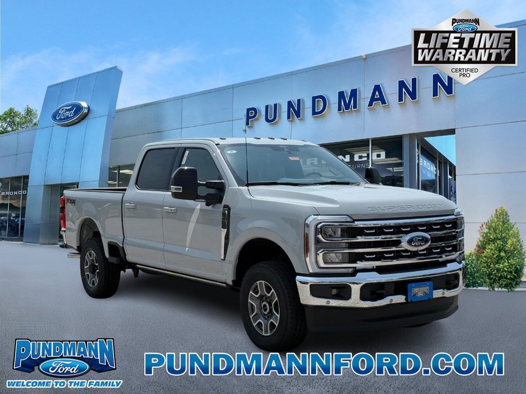 New 2026 Ford F250 Lariat w/ Lariat Ultimate Package