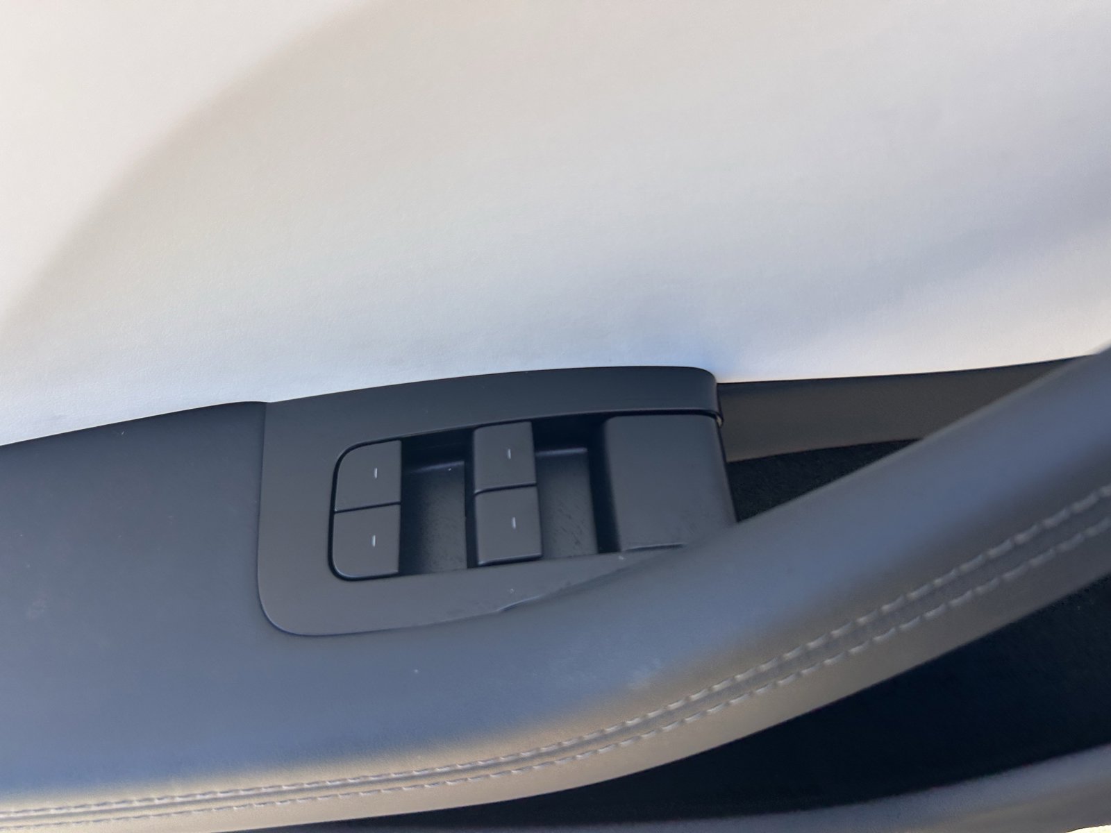 Used 2025 Tesla Model 3 Long Range image 12