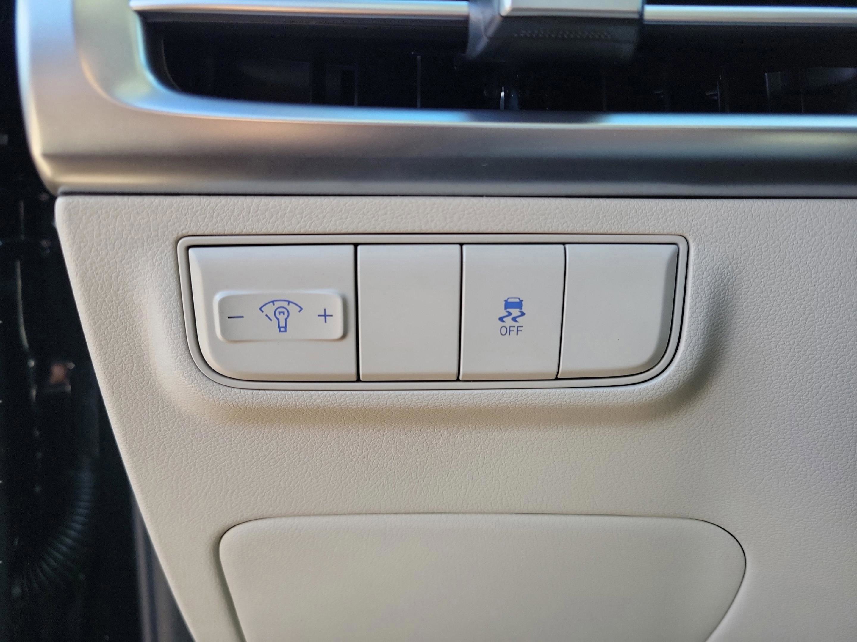 New 2026 Hyundai Tucson SE image 10