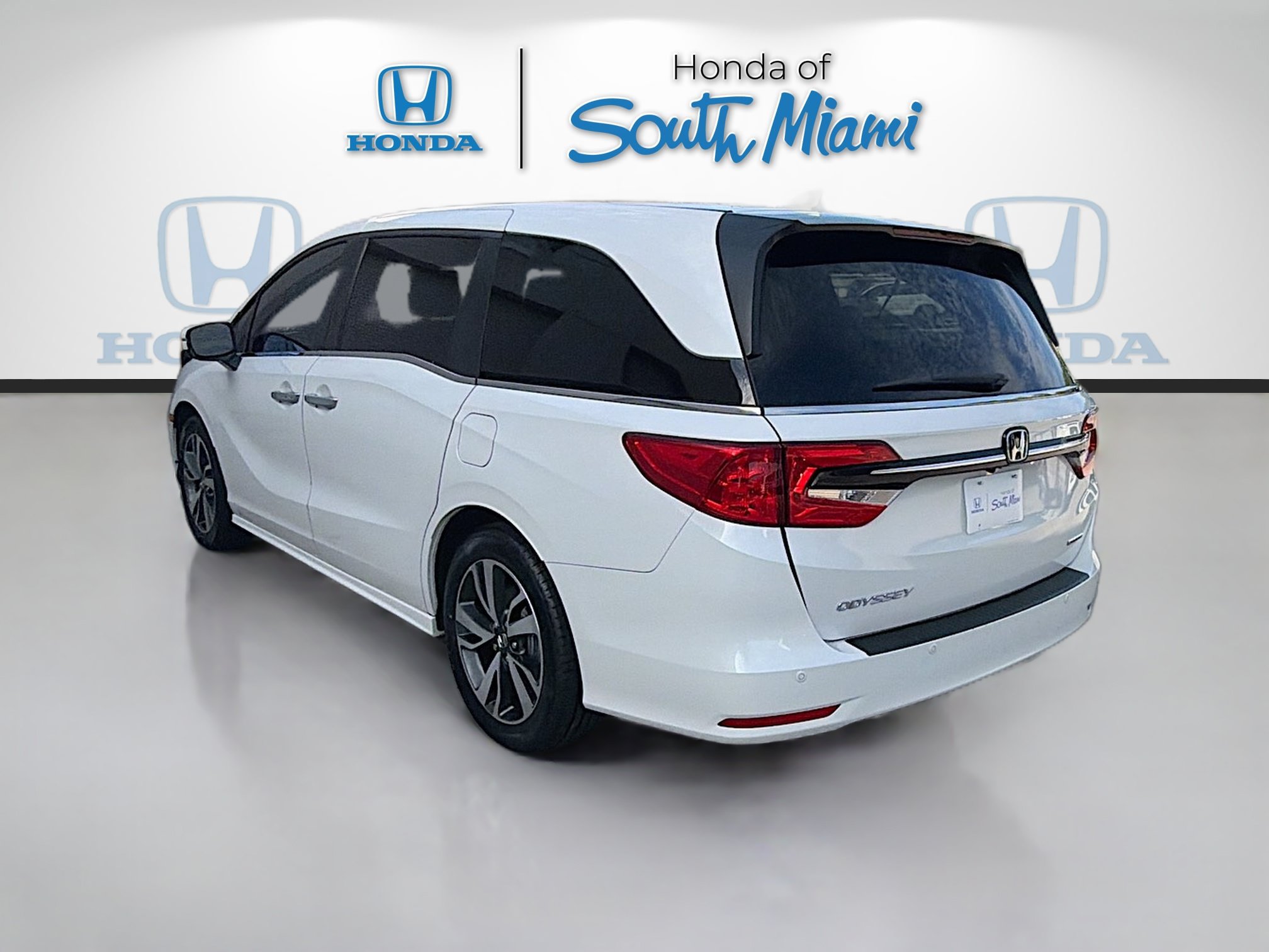 Certified 2023 Honda Odyssey Touring image 5