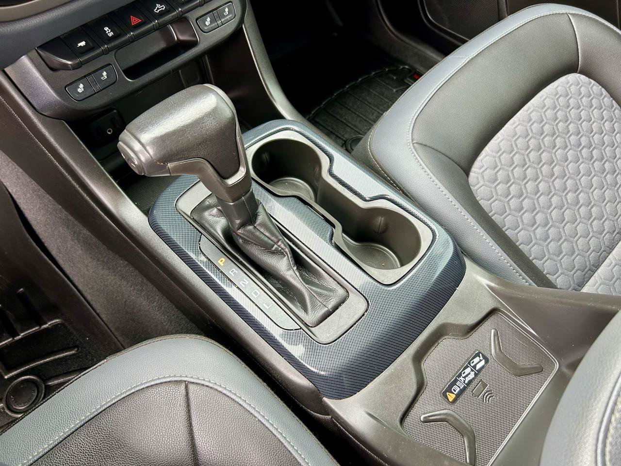Used 2019 Chevrolet Colorado Z71 RWD image 25
