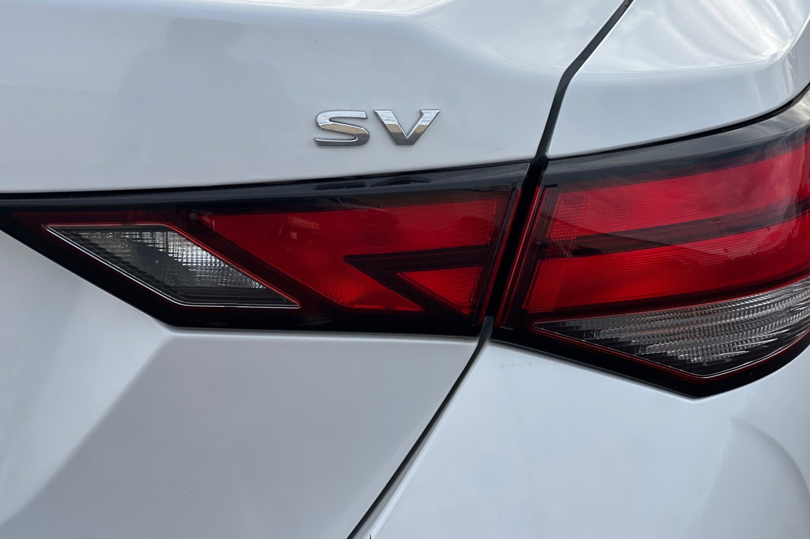 Used 2024 Nissan Sentra SV image 28