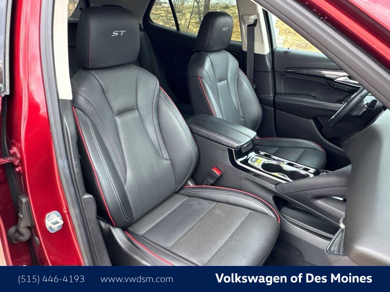 Used 2023 Buick Envision Essence w/ Sport Touring Package image 14