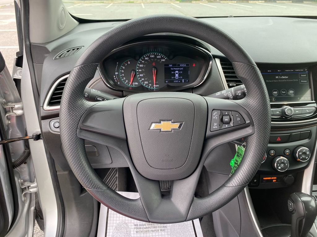 Used 2019 Chevrolet Trax LS image 15