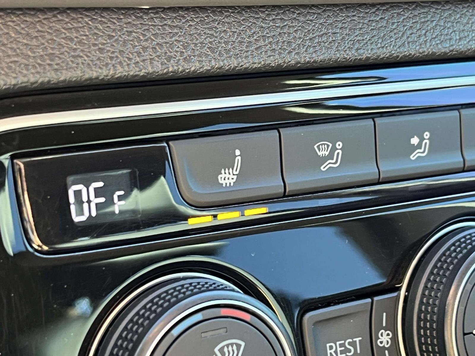 Used 2022 Volkswagen Atlas SE image 29