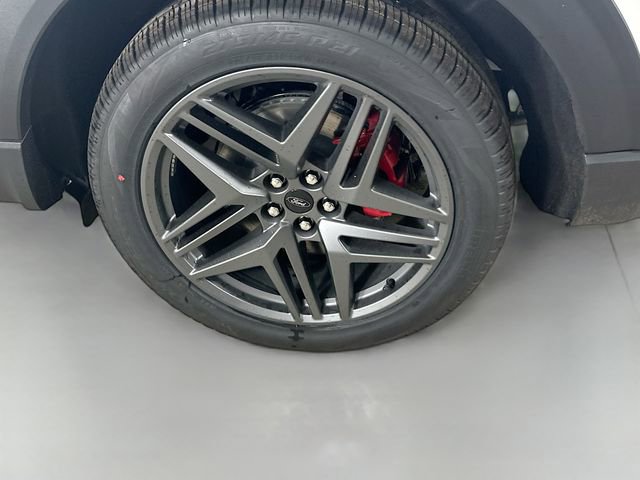 New 2026 Ford Explorer ST-Line w/ ST-Line Street Pack image 33