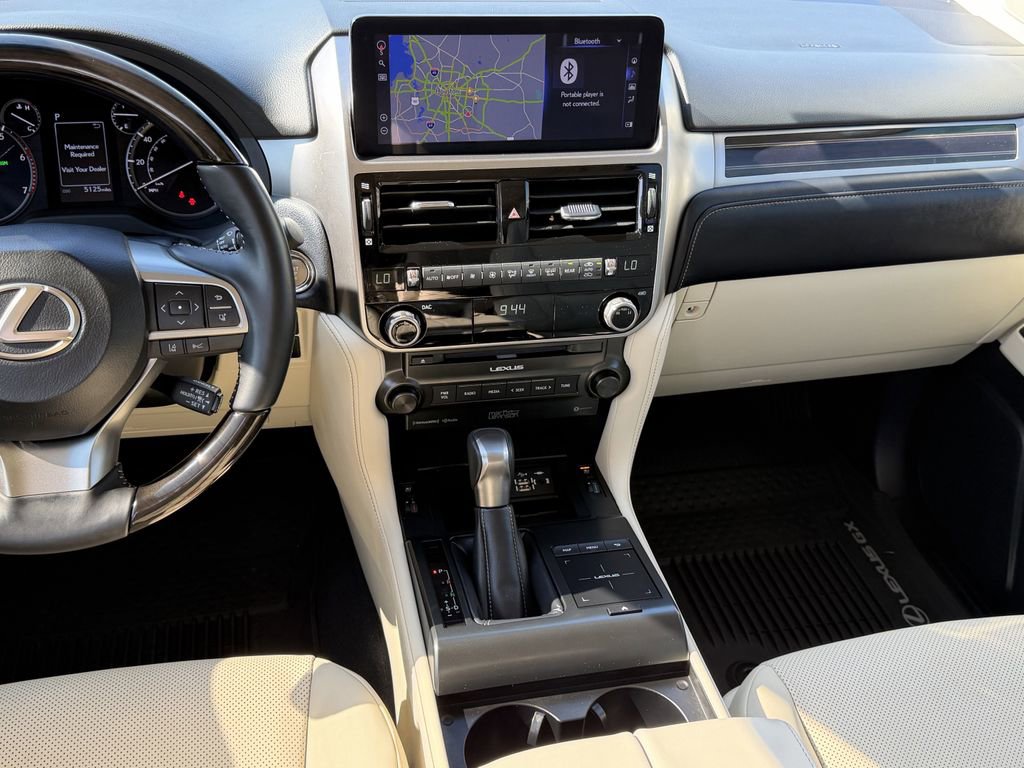Used 2023 Lexus GX 460 Premium AWD/4WD image 16