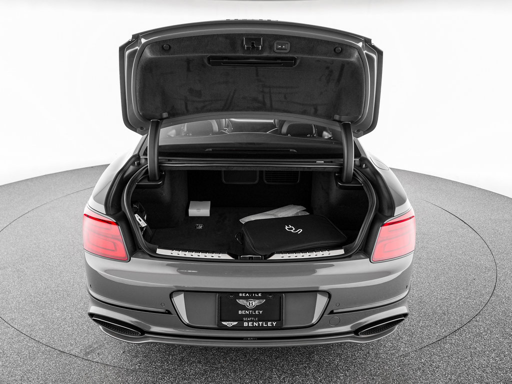Certified 2025 Bentley Flying Spur Plug-In Hybrid AWD/4WD image 40