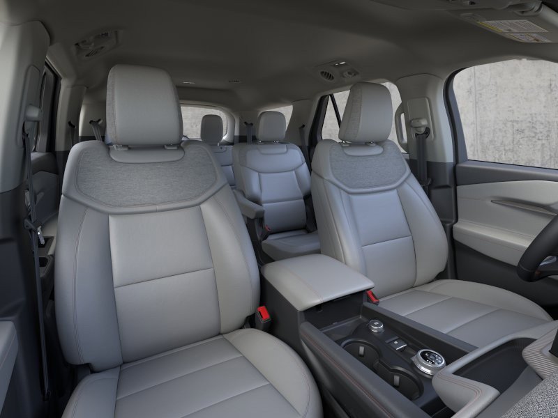 New 2026 Ford Explorer Active RWD image 12