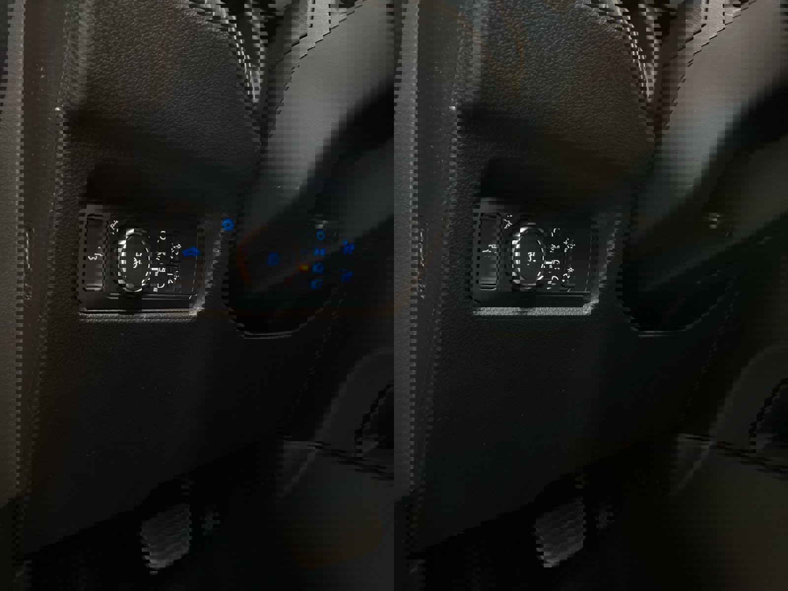 New 2025 Ford Ranger XLT w/ Equipment Group 301A High image 24