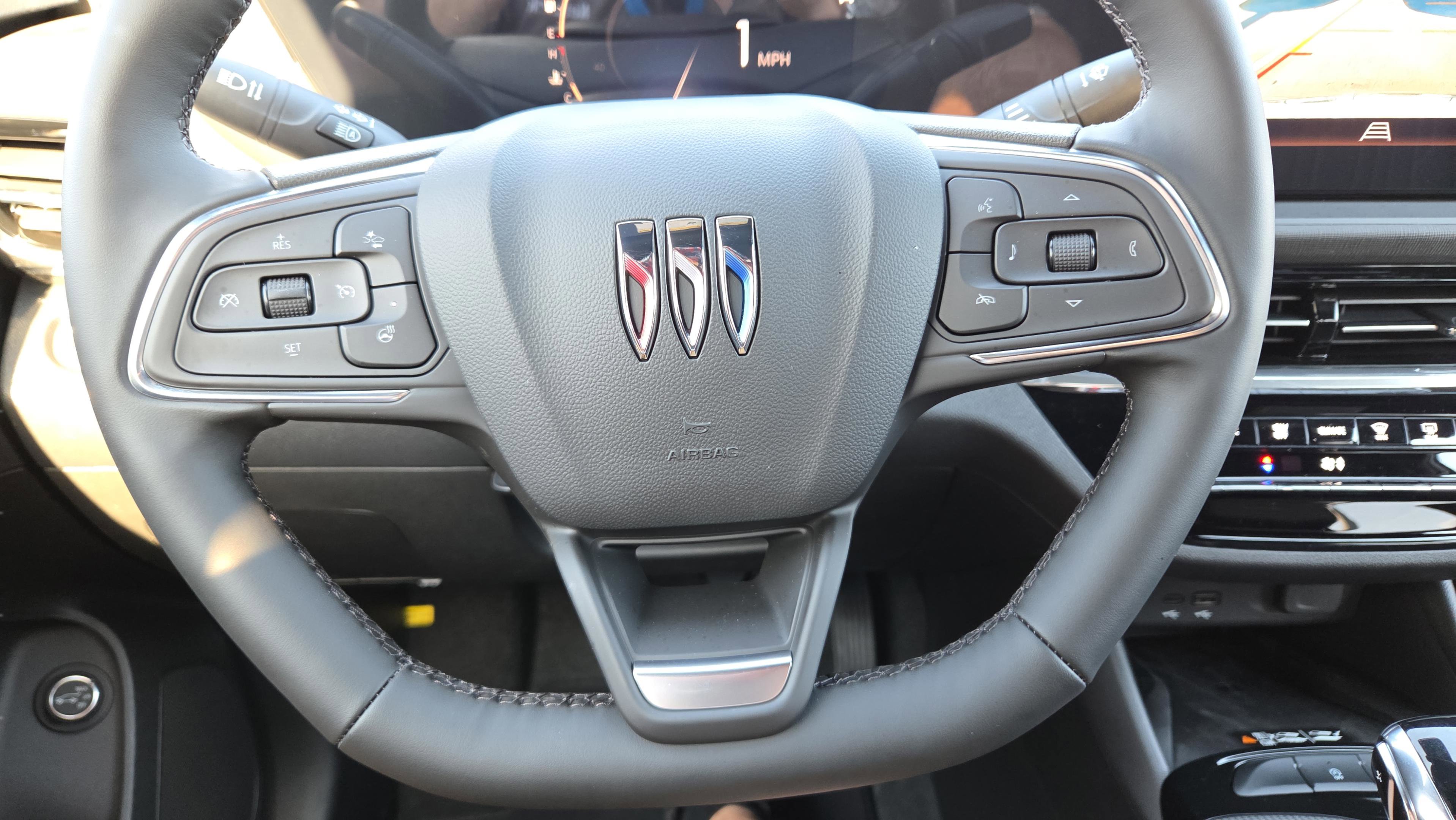 New 2026 Buick Envista Avenir FWD image 15