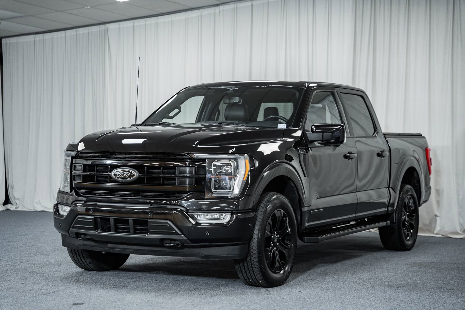 Certified 2023 Ford F150 Lariat w/ Equipment Group 502A High image 3