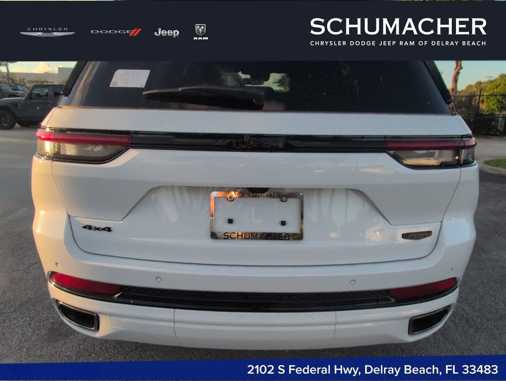 New 2025 Jeep Grand Cherokee Summit AWD/4WD image 8