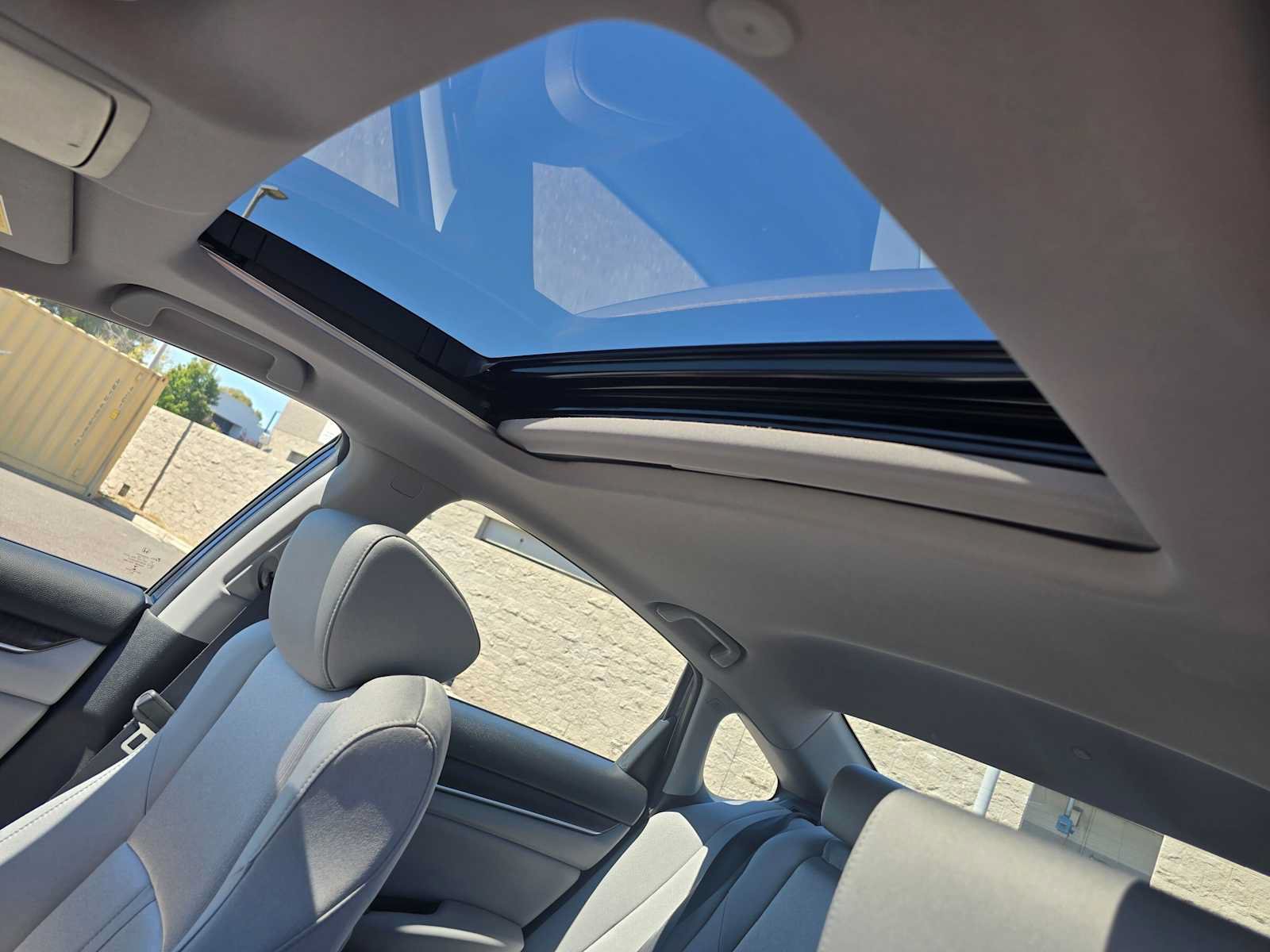 Used 2020 Honda Accord EX image 23