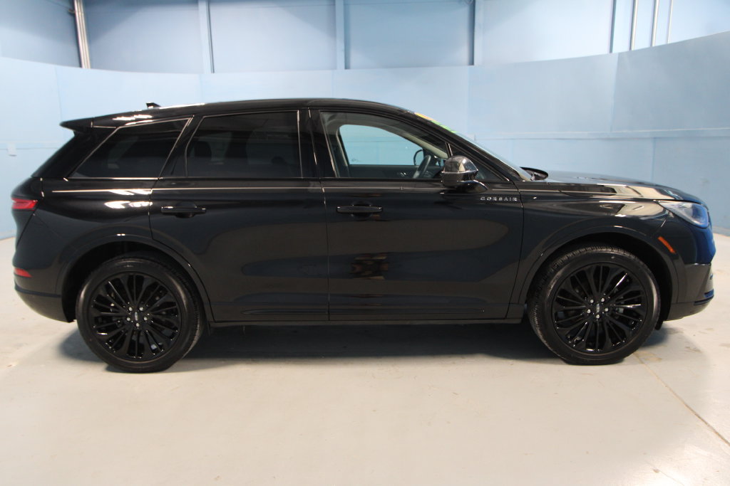 Used 2024 Lincoln Corsair AWD w/ Equipment Group 101A image 34