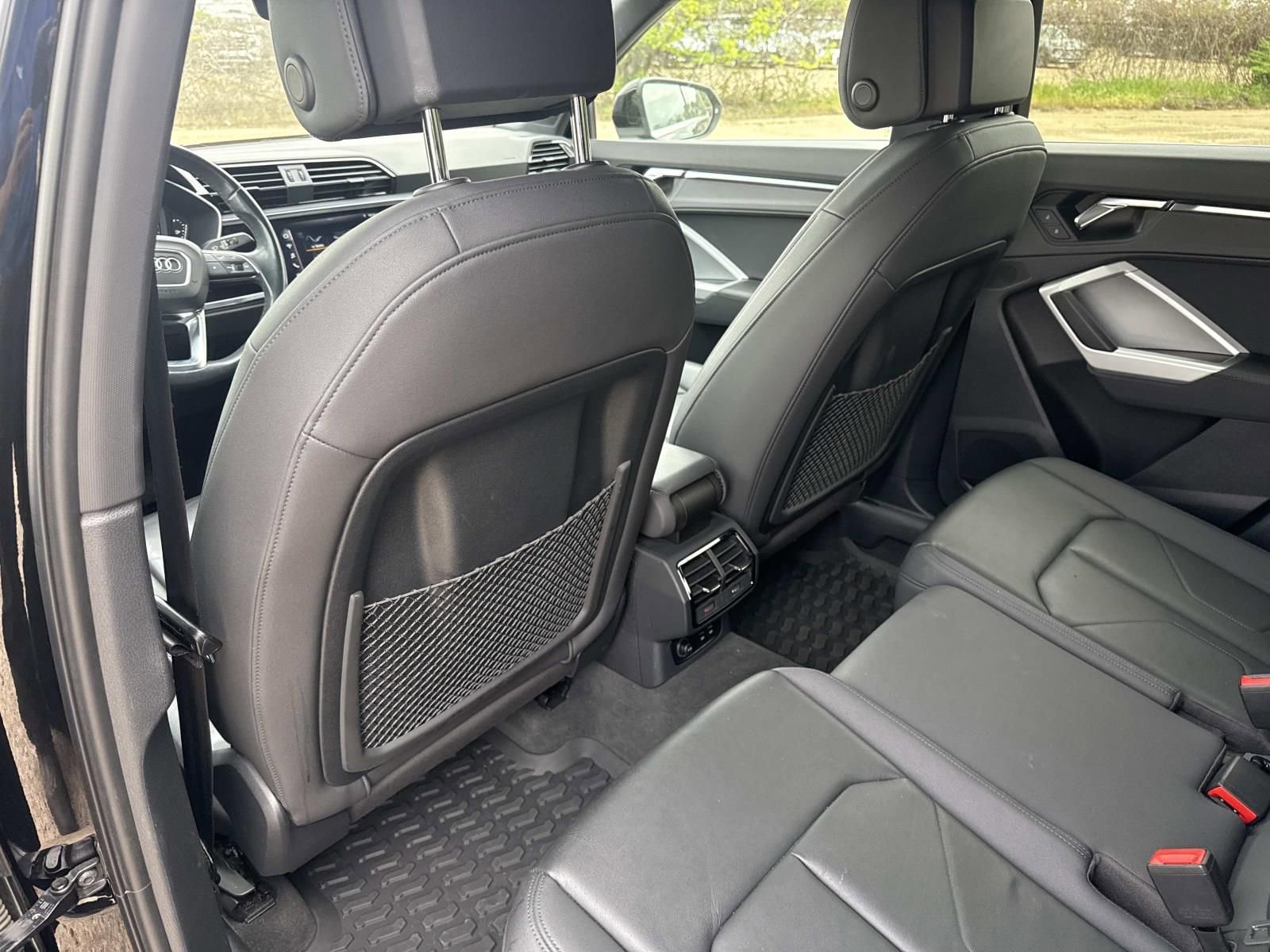 Used 2021 Audi Q3 2.0T Premium w/ Convenience Package image 11