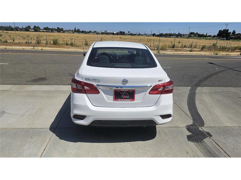 Used 2019 Nissan Sentra SV image 6