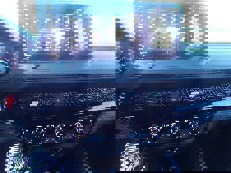 Used 2025 Honda Accord Sport image 12