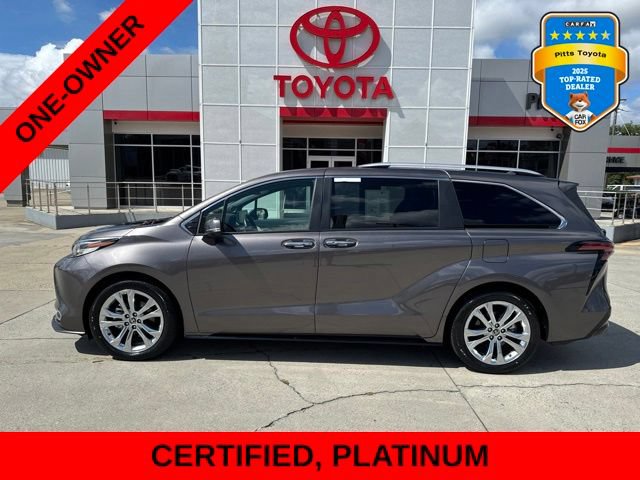 Used 2023 Toyota Sienna Platinum FWD image 8