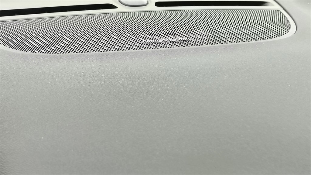 New 2026 Volvo XC40 B5 Ultra w/ Climate Package image 20