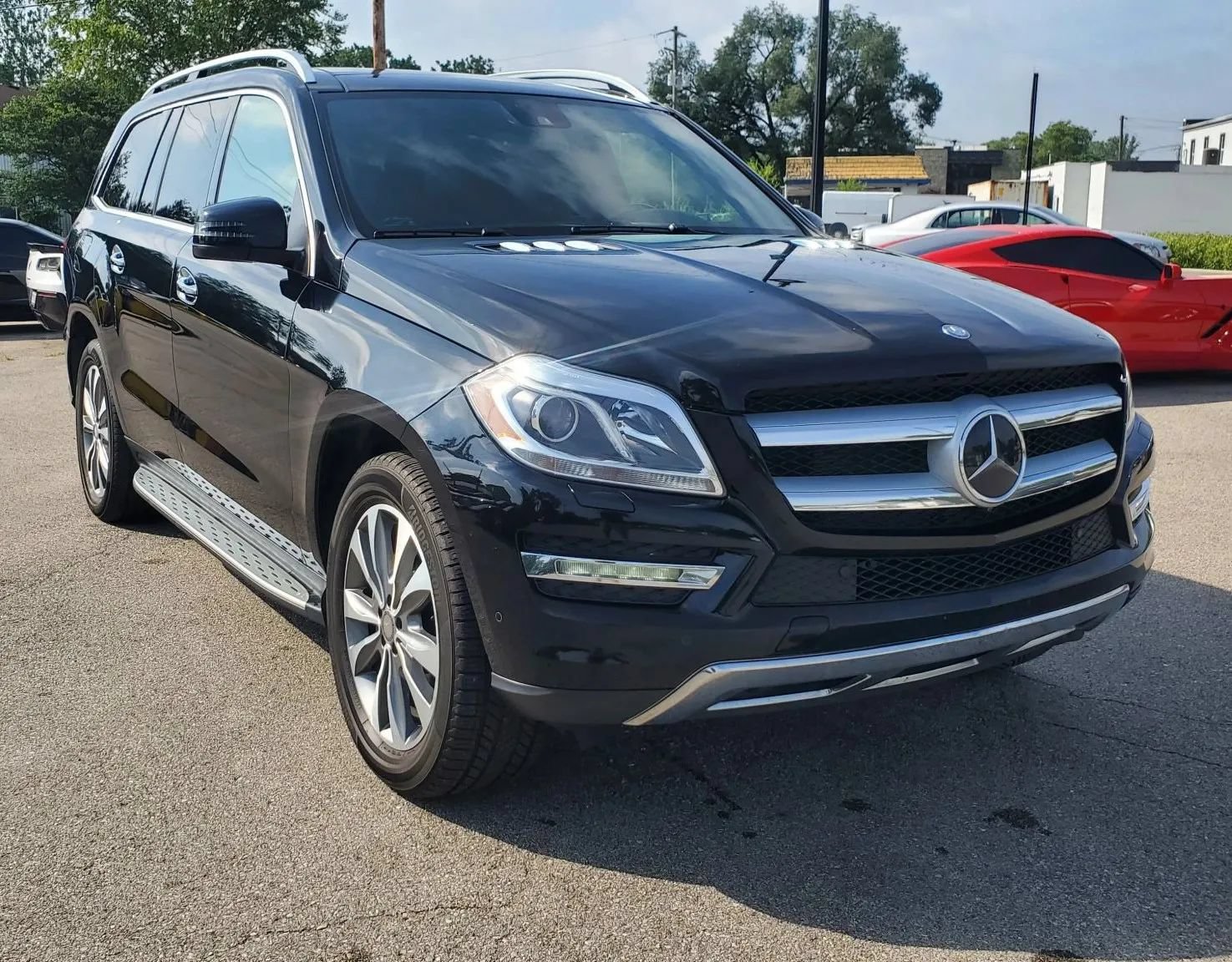 Used 2015 Mercedes-Benz GL 450 4MATIC image 2