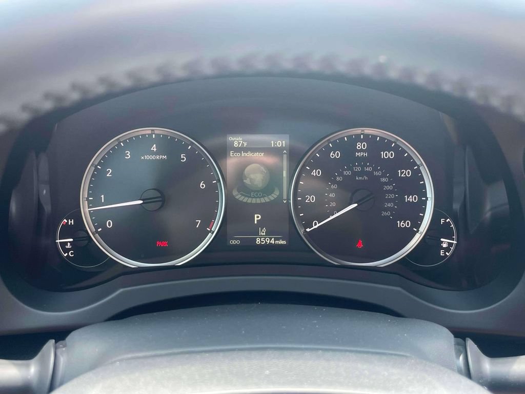 Used 2025 Lexus IS 350 F Sport RWD image 25
