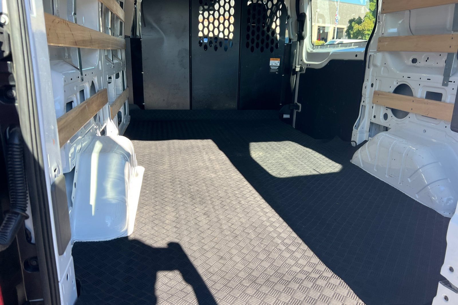 Certified 2025 Ford Transit 250 Low Roof w/ Exterior Upgrade Package RWD image 15