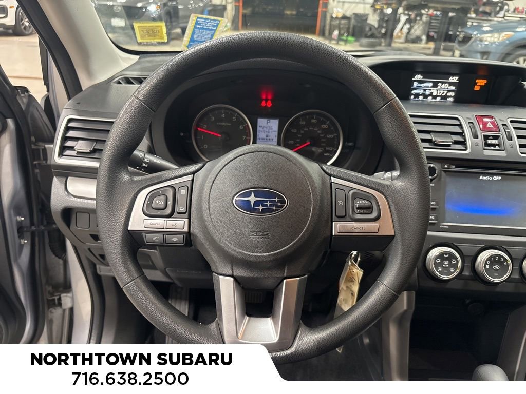 Used 2017 Subaru Forester 2.5i w/ Alloy Wheel Package image 4