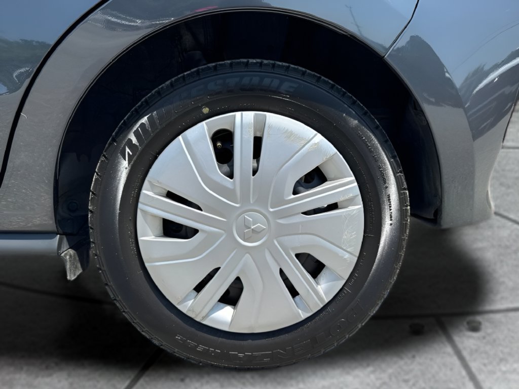 Used 2024 Mitsubishi Mirage ES FWD image 29