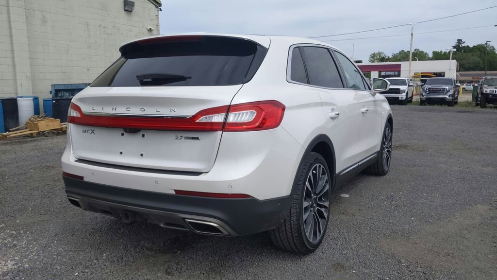 Used 2016 Lincoln MKX Reserve w/ Luxury Package image 6