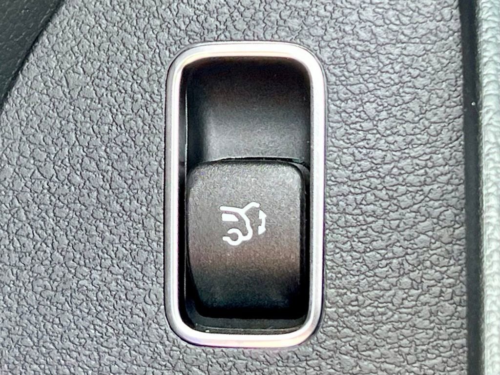 Certified 2026 Mercedes-Benz GLE 350 4MATIC image 39