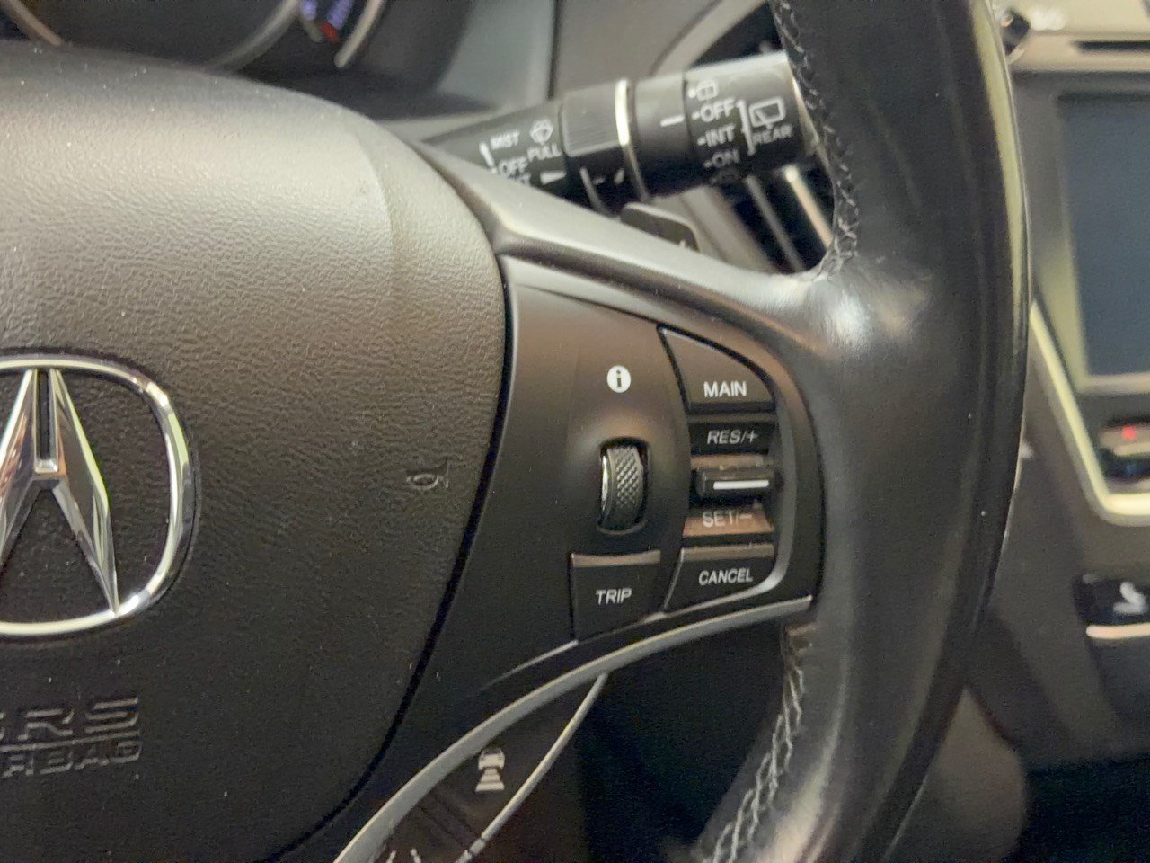 Used 2020 Acura MDX FWD image 19