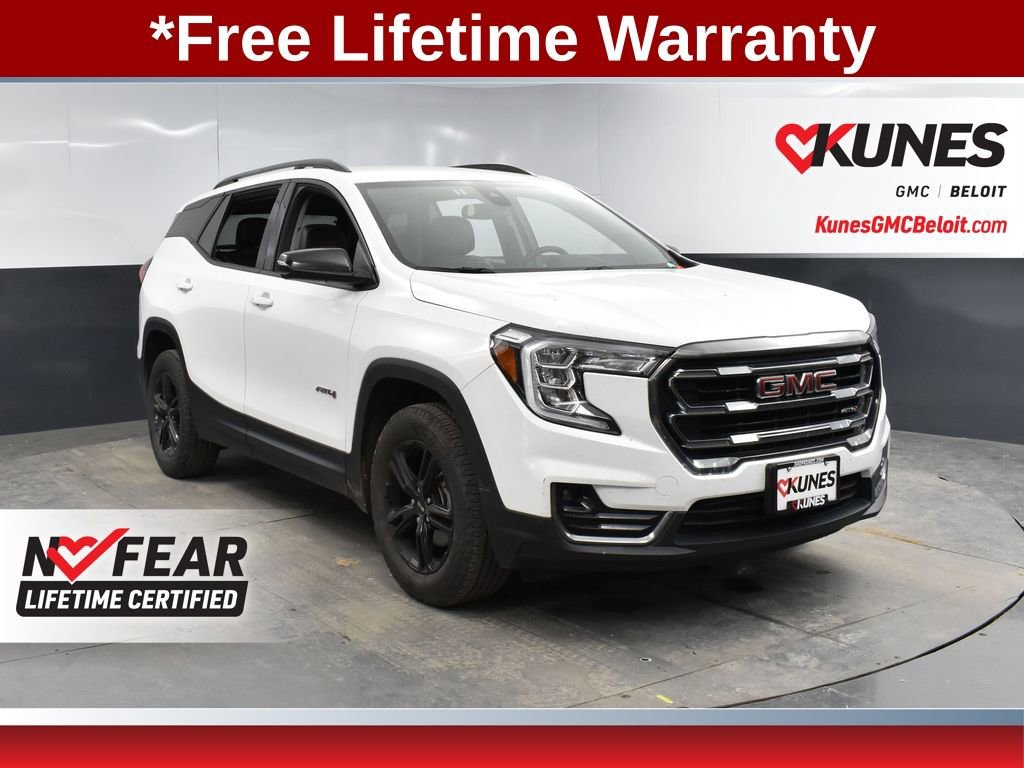 Used 2023 GMC Terrain AT4