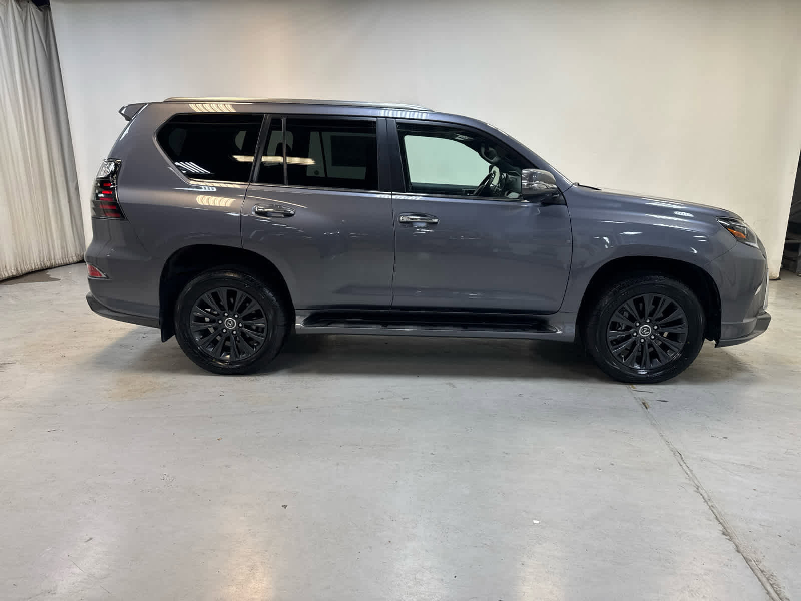Used 2023 Lexus GX 460 Premium image 9