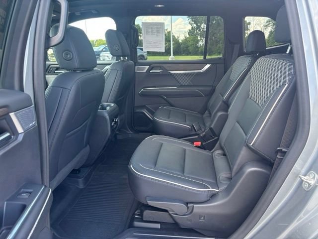 Certified 2024 GMC Acadia Denali w/ Super Cruise Package AWD/4WD image 19