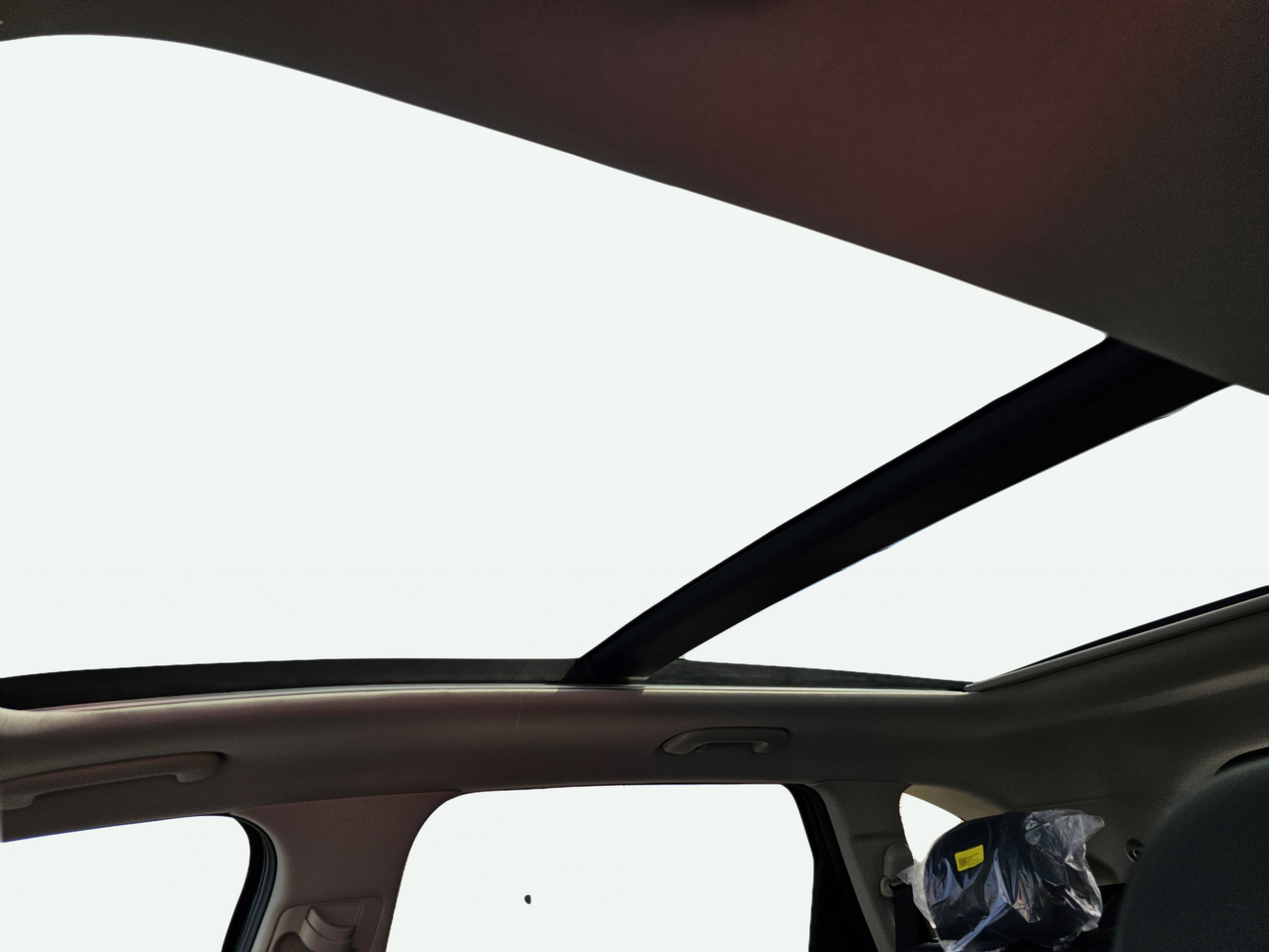 Used 2025 Kia Sorento EX w/ Panoramic Sunroof Package FWD image 13