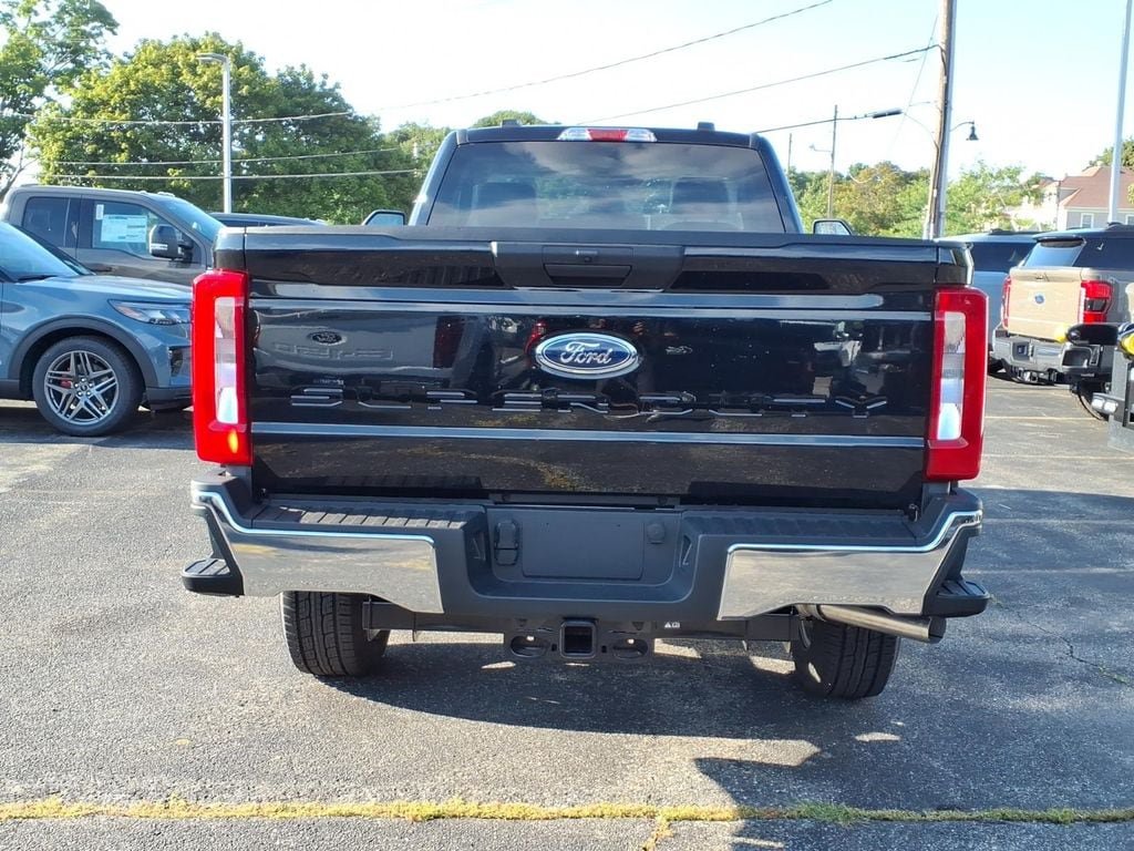 New 2026 Ford F250 XLT w/ Snow Plow Prep Package AWD/4WD image 5