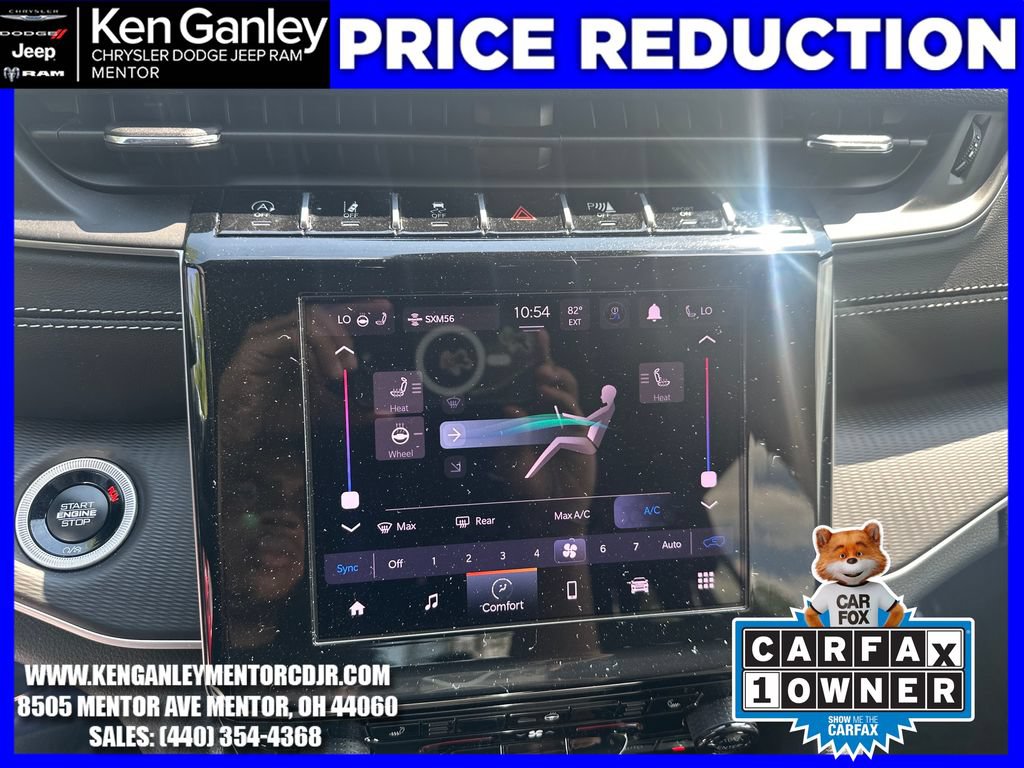 Certified 2025 Jeep Grand Cherokee Altitude w/ Trailer Tow Package AWD/4WD image 21