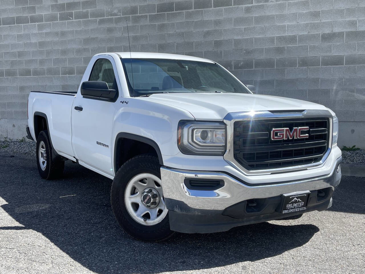Used 2018 GMC Sierra 1500 4x4 Regular Cab