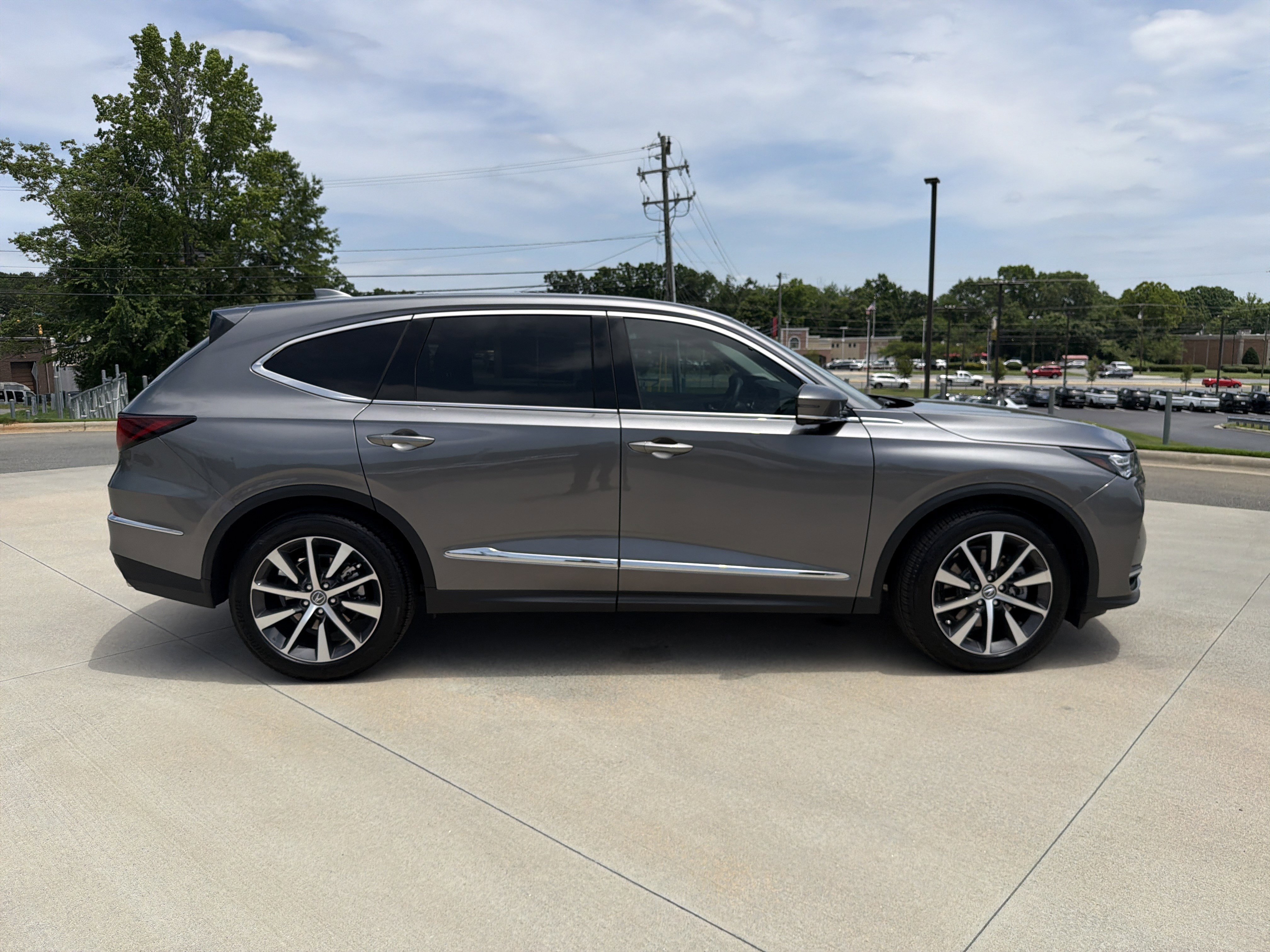 Certified 2026 Acura MDX FWD w/ Technology Package image 11